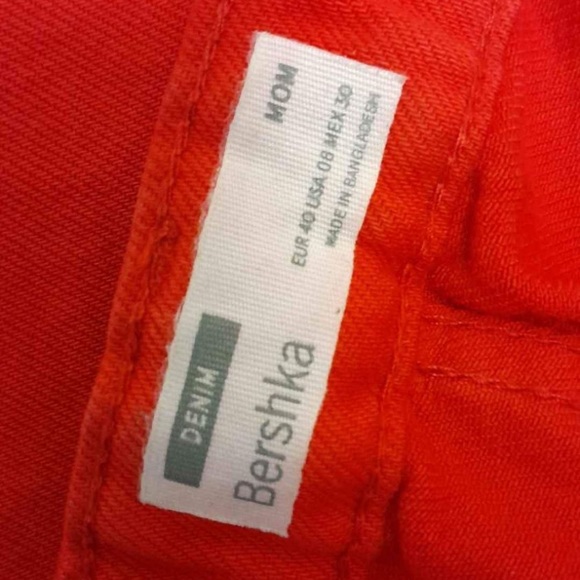 red jeans - Picture 1 of 3